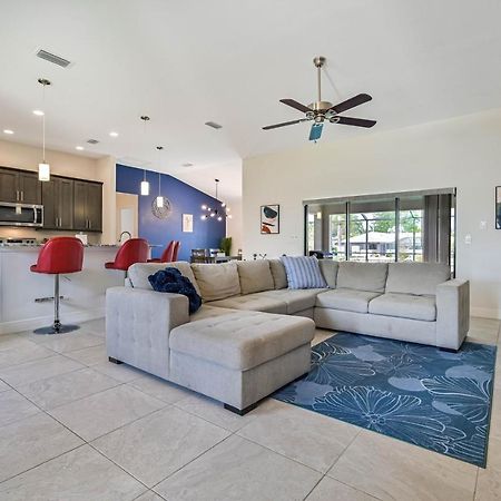 Centrally Located Cape Coral Oasis On Fresh Water Villa Bagian luar foto